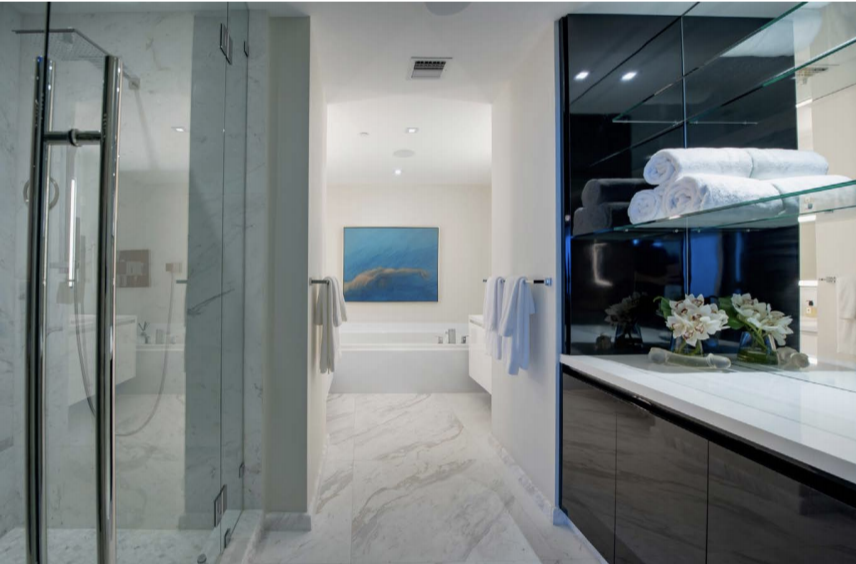 Master Bathroom | Paramont Fort Lauderdale Rebuild and Redecoration by Kevin Gray Design