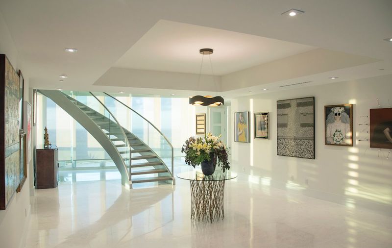 Entry- Santa Maria Penthouse