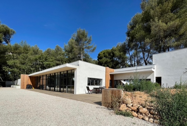 Eco-Friendly, Under Ground House in Aix en Provence
